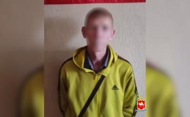 Фото Челябинец вломился в зоомагазин с топориком (ВИДЕО)