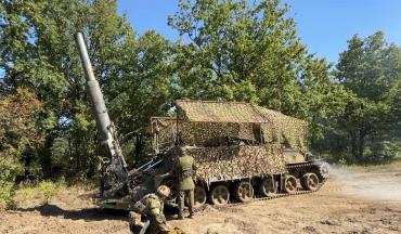 Фото «Тюльпаны» под прикрытием: артиллеристы «Центра» громят врага, не боясь атак дронов