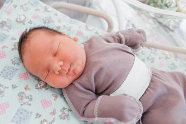 Фото В Магнитогорске родился малыш-богатырь