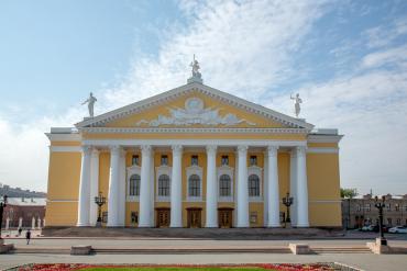 Фото Челябинский театр оперы и балета раскрыл свои планы на новый сезон