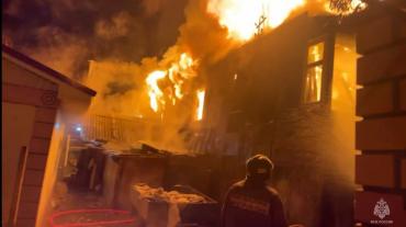 Фото В Магнитогорске из-за печки сгорел частный дом