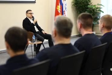 Фото Алексей Текслер встретился с героями Южного Урала