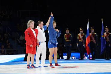 Фото Сотрудница УИС Челябинской области стала чемпионкой престижного турнира по самбо