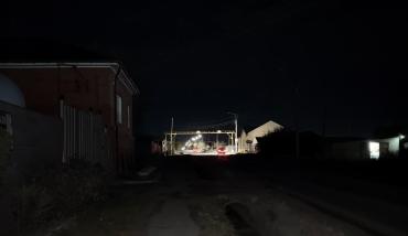 Фото Жители Троицка боятся темноты, власть обещает свет