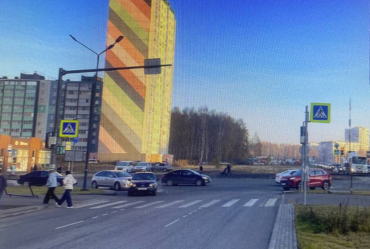 Фото В Челябинске на Краснопольском проспекте в ДТП пострадал мальчик