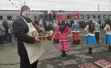 Фото Южноуральцы на один день окунулись в эпоху XIX века (ВИДЕО)