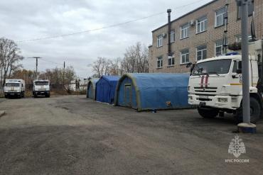 Фото В Копейске на заводе, где произошло ЧП, продолжаются неотложные работы 