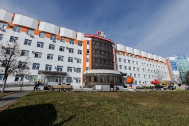 Фото В Челябинске полным ходом возводят новый корпус ЧОДКБ