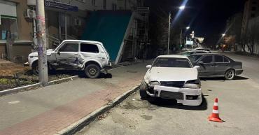 Фото В Челябинске ночью пьяная автомобилистка устроила дорожный беспредел