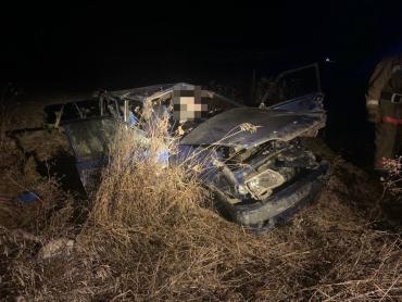 Фото В Миассе в ночном ДТП погибла 19-летняя девушка, четыре человека в больнице