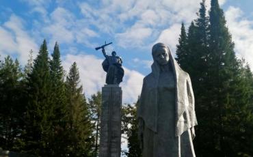 Фото Справедливоросс добился увековечивания имени героя войны на мемориале после обращения родственницы