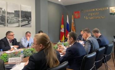 Фото В Челябинске создали чат-бот для фиксации парковок на газонах