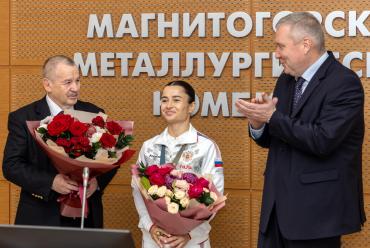 Фото Павел Шиляев поздравил магнитогорскую дзюдоистку с «золотом» Сурдлимпийских игр