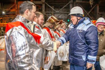 Фото ММК выплавил 700-миллионную тонну чугуна