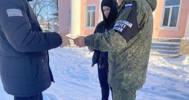Фото Жителей посёлка в Челябинской области проверили военные следователи (ВИДЕО)