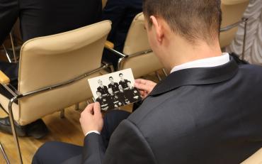 Фото Ветераны УФСБ рассказали молодым чекистам об освобождении заложников и происках иностранцев