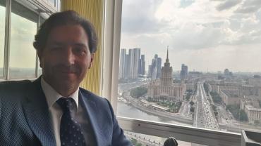 Фото  Журналист Окай Депрем на личном опыте выяснил, что такое белорусское гостеприимство