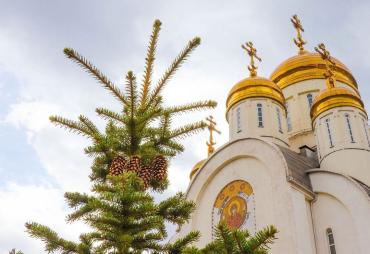 Фото В храмах Челябинской области 18 и 19 января пройдут праздничные Богослужения (расписание)