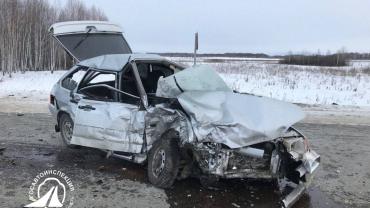 Фото В Аргаяшском районе в ДТП погиб водитель «Ваз 2114», водитель и пассажир «Лады Гранты» госпитализированы