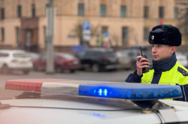Фото Фальшивые права не прошли: в Троицке задержали женщину с поддельным белорусским удостоверением