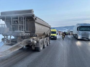 Фото Смертельное ДТП с маршруткой на трассе М-5 под Симом