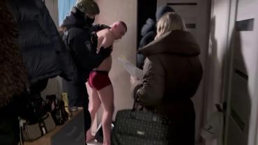 Фото В Челябинске прошли масштабные обыски у предполагаемых членов группировки «Артаковские»