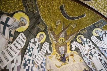 Фото Три святителя — одна вера: 12 февраля Церковь вспоминает чудо, примирившее Константинополь