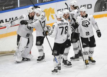 Фото «Трактор» — «Торпедо»: 5 – 0!