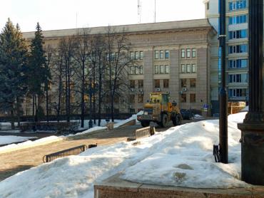 Фото Алексей Лошкин назвал уборку снега в Челябинске приоритетной задачей для всех