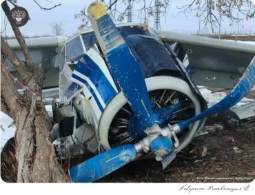 Фото Ан‑2 совершил жёсткую посадку в Волгоградской области