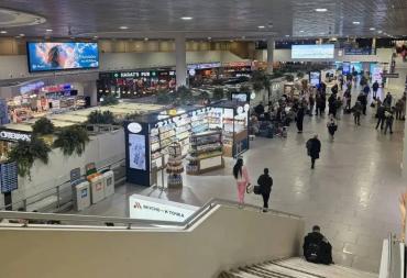 Фото В аэропорту Пулково задержаны около 10 рейсов 