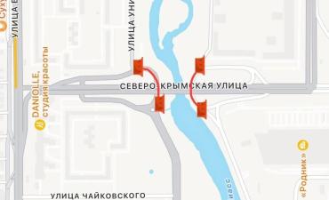 Фото В Челябинске из-за подъёма уровня воды в Миассе закрыли движение