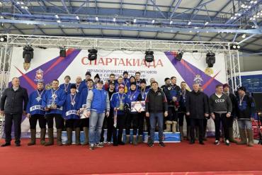 Фото Силовики Южного Урала сплотились, чтобы помочь восьмилетнему Саше