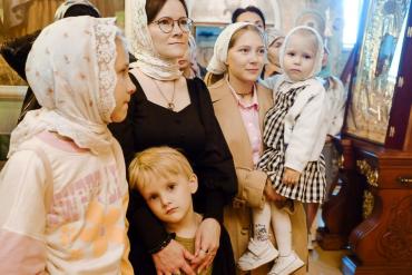 Фото Благовещение Пресвятой Богородицы: церковные традиции и народные обычаи