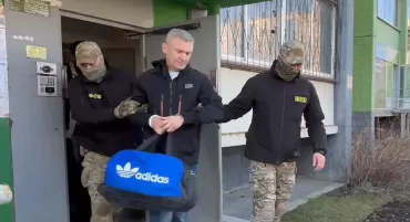 Фото В Челябинске за коррупционные преступления задержан майор-росгвардеец (ВИДЕО)