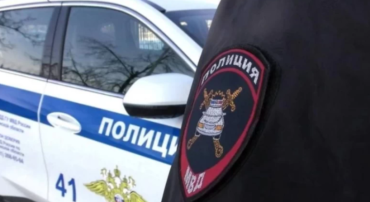 Фото В Челябинске на Университетской Набережной водитель «БМВ Х5» врезался в четыре автомобиля