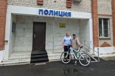 Фото В Еткульском районе мужчина позарился на чужой велосипед
