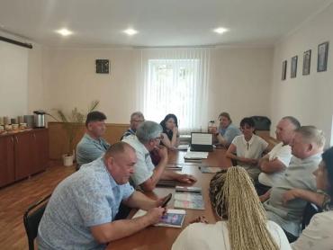 Фото Аграриев Агаповского округа пригласили на разговор об урожае