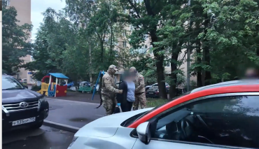 Фото В Москве при попытке взорвать автомобиль сотрудника спецслужб задержана 60-летняя женщина