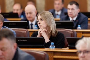 Фото «СР» добилась расширения льготы по транспортному налогу для многодетных