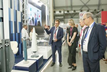 Фото        Курс – на космос: ГРЦ Макеева представил на ИННОПРОМ-2026 перспективные разработки