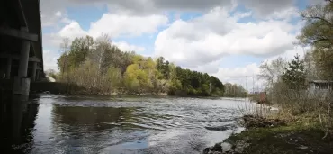 Фото Сброс воды на Шершнёвском водохранилище увеличен в связи с обильными осадками