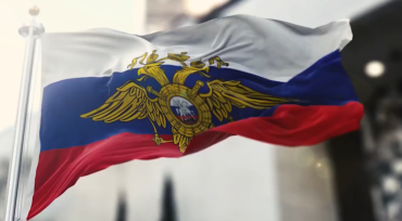 Фото Полицейские креативно поздравили южноуральцев с Днём Государственного флага России