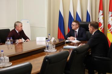 Фото Алексей Текслер провёл рабочую встречу с главой Ясиноватского муниципального округа ДНР Николаем Руппелем