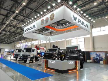 Фото АЗ «УРАЛ» на COMTRANS 2026: четыре актуальные модели для российского рынка