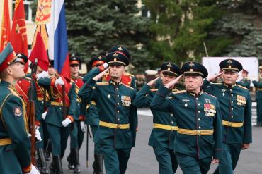 Фото Присяга дана: В возрожденном Челябинском военном вузе подготовят танкистов и дроноводов