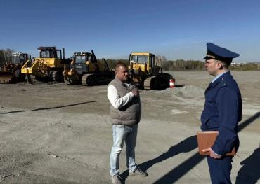 Фото На снегосвалке Челябинска выявлены нарушения 