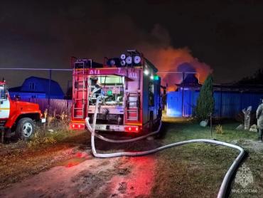 Фото На пожаре в Челябинске погибли супруги