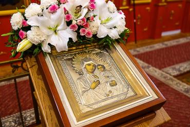 Фото Православные 26 октября отмечают праздник Иверской иконы Божией Матери