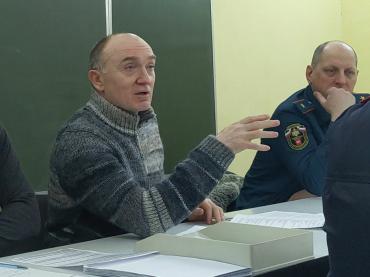 Фото Пострадавших магнитогорцев сегодня пустят в свои квартиры за вещами, а губернатор проведет личный прием